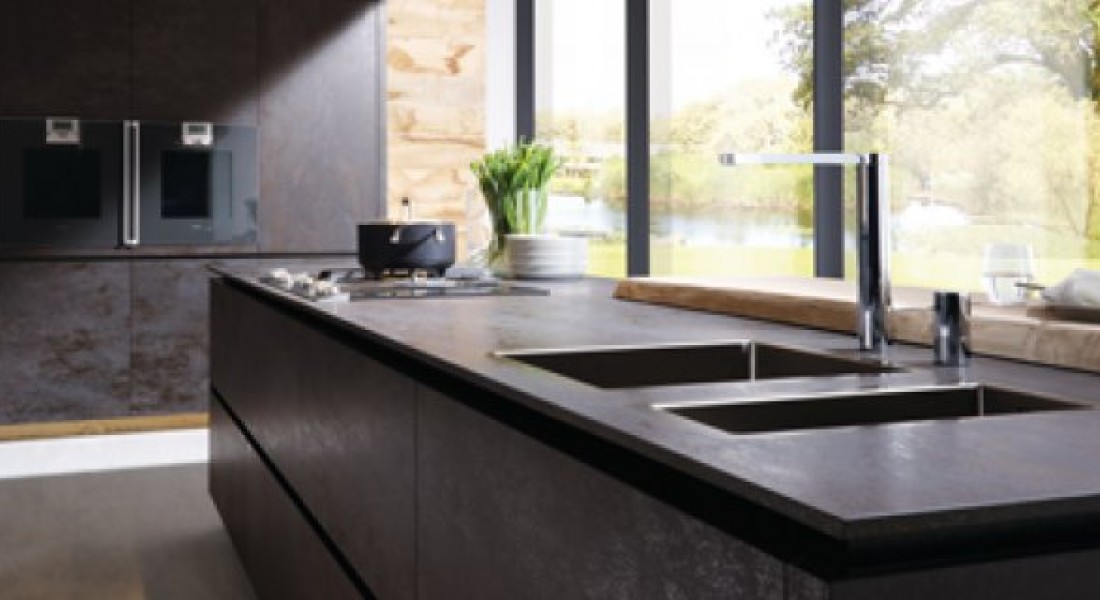 De keramische keuken van Alno