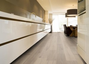 Schoonmaaktips voor de houten vloer - Woca