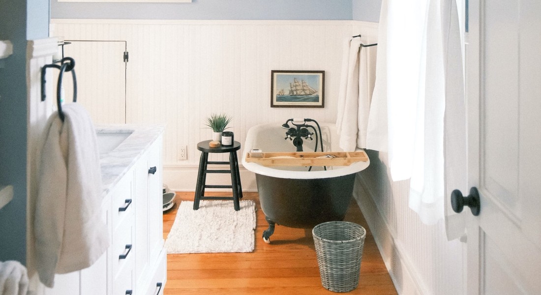 Zo vind jij het ideale vloerkleed voor in je badkamer