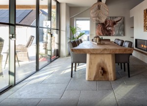 Binnenkijken. Droomwoning in rustiek landelijke stijl - 