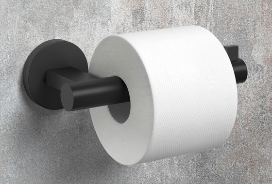 Stoere metamorfose van het toilet met zwarte badkameraccessoires - Bath &amp; Living