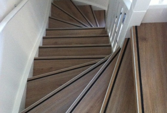 Trapsysteem voor PVC vloeren - Floover Flooring