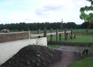 Eindeloze Tuinmogelijkheden | Wilhout - Wilhout wilgentenen schuttingen