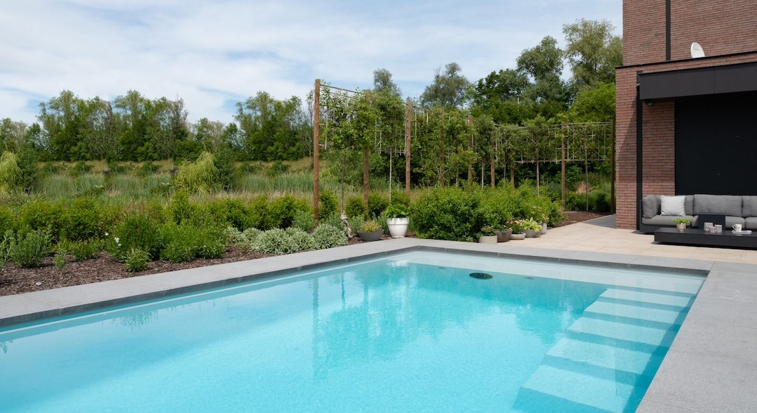 Maximaal zwemplezier in kleine tuinen