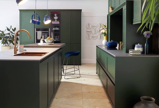 Binnenkijken in een kleurrijke keuken - Tieleman Keukens