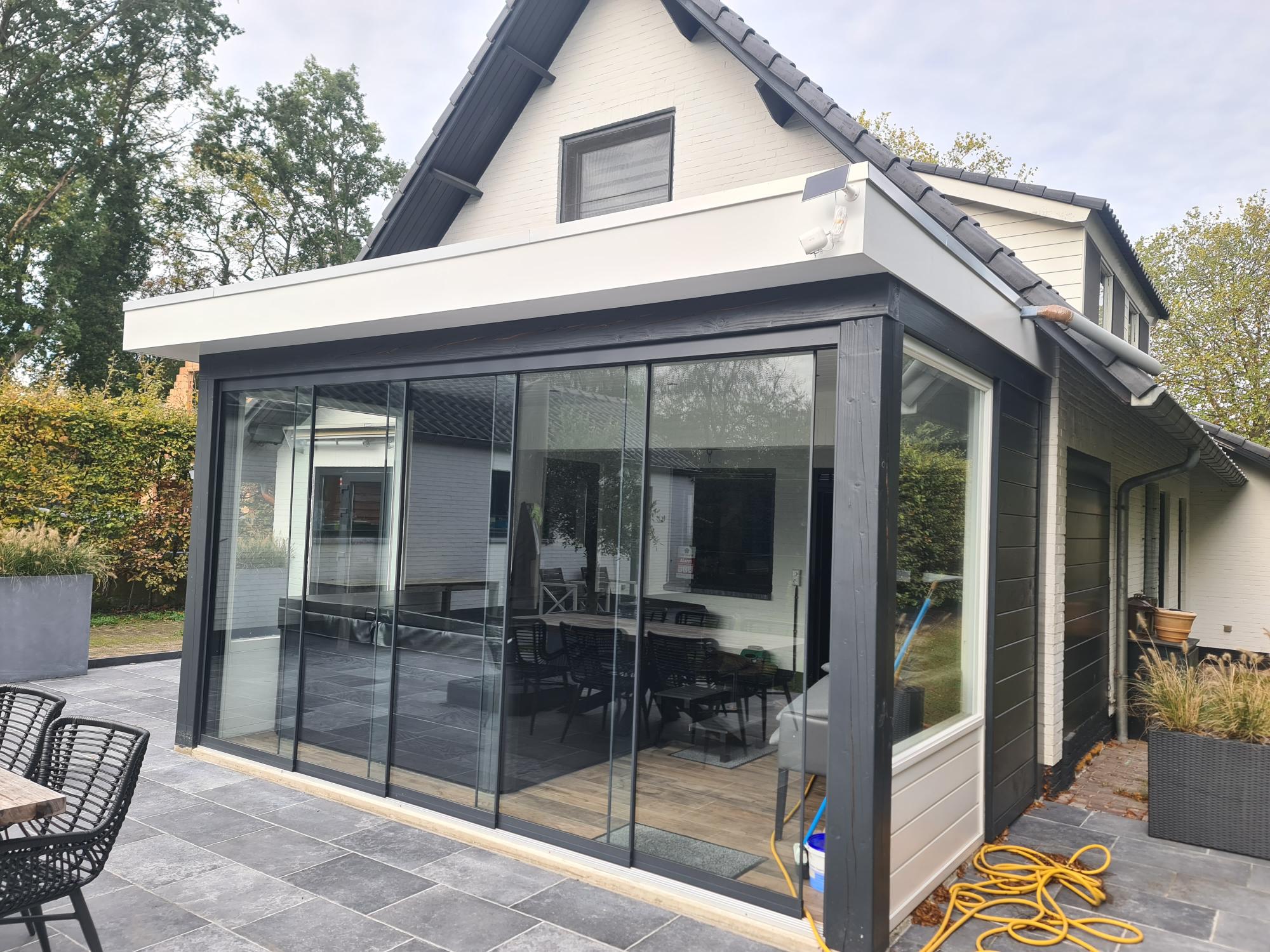 Houten uitbouw serre | MG Houtbouw