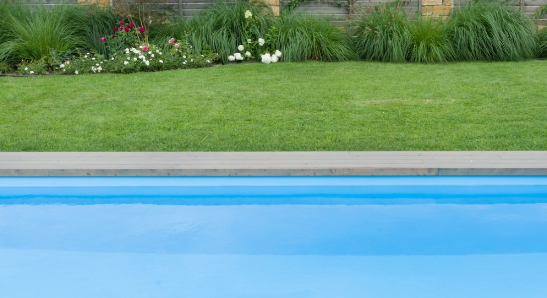 De voordelen van het hebben van een zwembad in je tuin