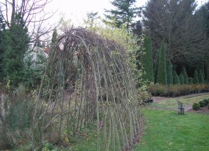 Moestuin afscherming | Wilhout - Wilhout wilgentenen schuttingen