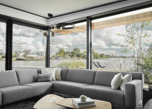 Stijlvolle woonkamer met akoestische harmonie - 