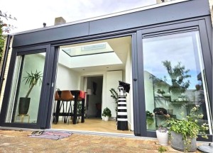 De voordelen van een lichtstraat in een uitbouw - 