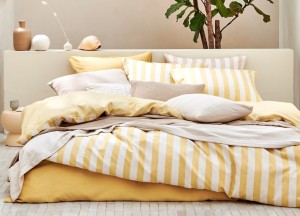 Vrolijk geel voor binnen en buiten - Bath & Living