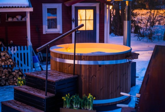 Vanuit de hottub genieten van de sneeuw - Hottub Select