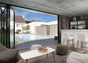 Gebruik de wintermaanden om een zwembad in eigen tuin te plannen - LPW Pools