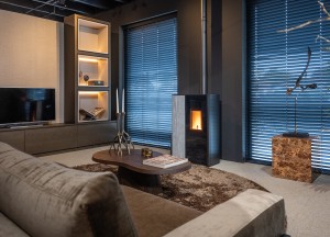 Een ondiepe, stille pelletkachel die je pas na 22 uur stoken moet bijvullen - RIKA: De Oostenrijkse kachel