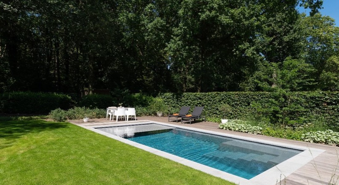 Het perfecte zwembad voor ontspanning en beweging