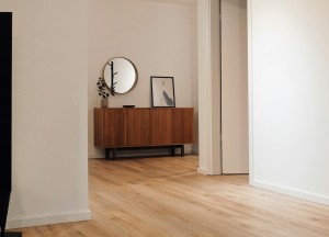 Een vloer mooi afwerken: zo doe je dat - 