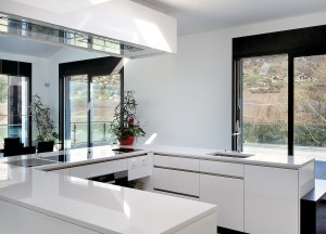 Zonwering op zonne-energie voor lichtkoepels  - 