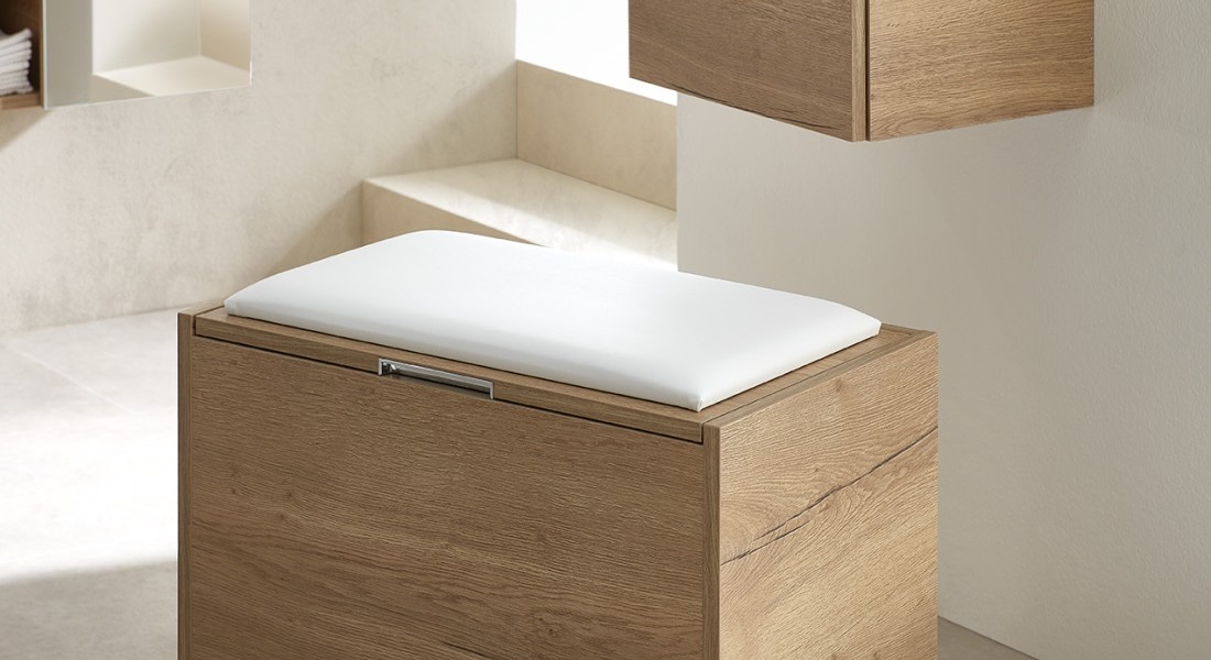 Bankje in de badkamer | Pelipal