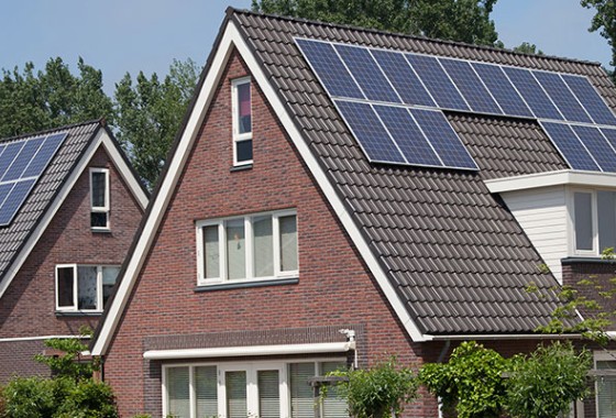 Zonnepanelen veel goedkoper door belastingkorting - 