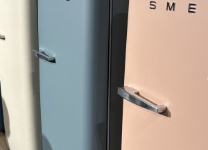 Nieuwe kleuren FAB retro-koelkasten | SMEG