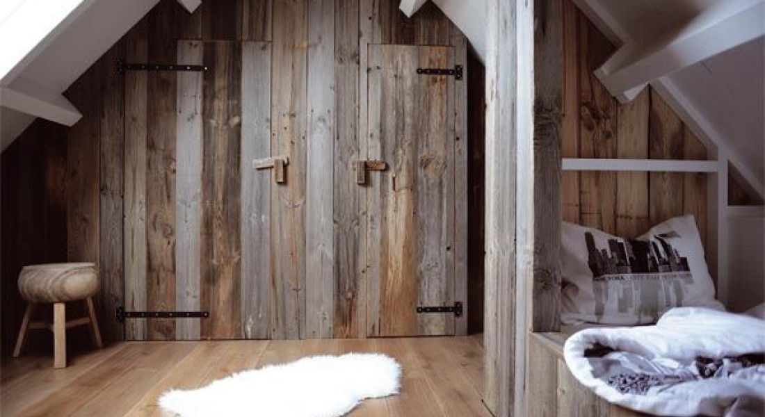 Deuren van oud hout op maat gemaakt