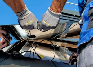 Hoe worden optimizers bij zonnepanelen aangesloten? - 