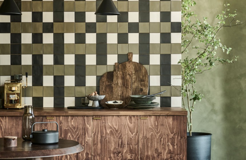 VTWONEN TEGELS BY DOUGLAS AND JONES