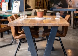 Zuid-Amerikaans Wrakhouten tafel | Woodindustries - Woodindustries