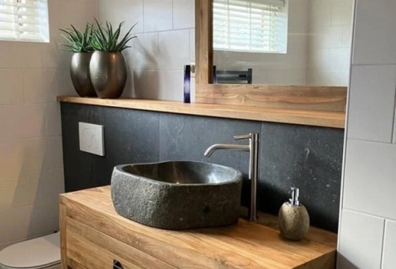 Breng de landelijke charme naar het kleinste kamertje met Puurteak - Puurteak badkamermeubelen