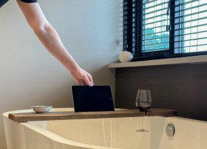 De unieke charme van hout in de badkamer - 