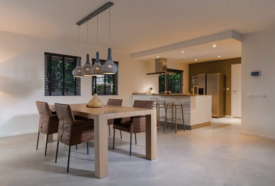 De vloer die jouw interieur compleet maakt: een moderne gietvloer - Unica Vloeren