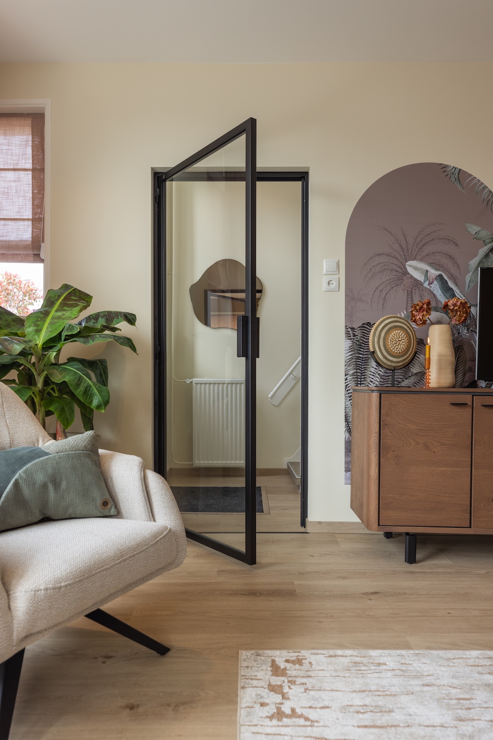 Minimalistische stalen deur met glas | MK Stalen Deuren