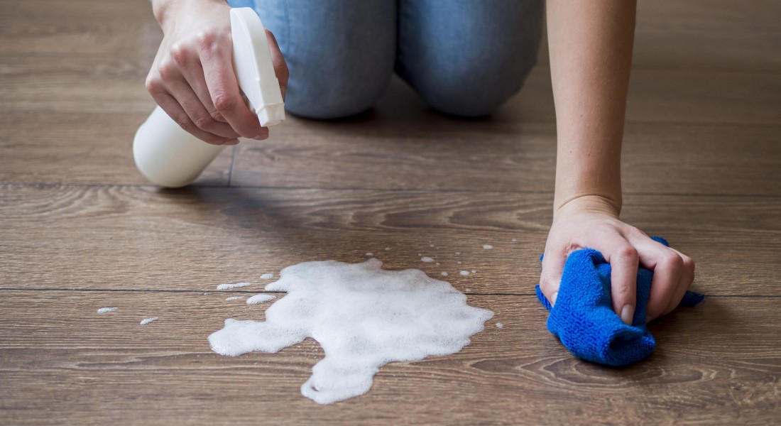 Veelgemaakte fouten bij vloeronderhoud en hoe je ze voorkomt