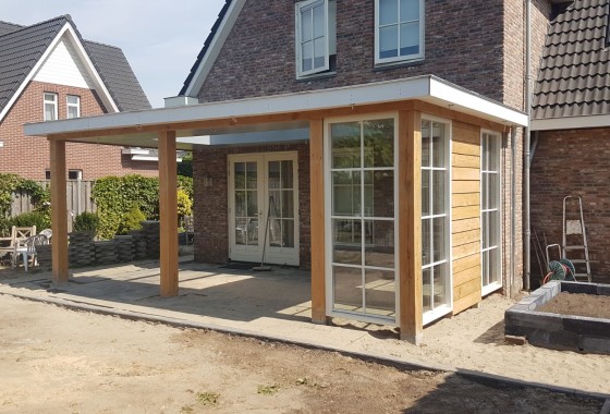 Houten veranda | MG Houtbouw - MG Houtbouw