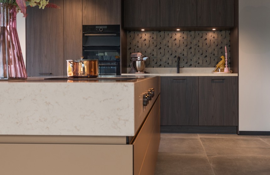 AL MEER DAN DERTIG JAAR KEUKENS MET KARAKTER