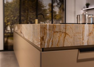 Japandi-stijl keuken met slimme technologie | Marquardt Küchen