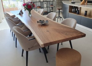 Teakhouten boomstamtafel met spinpoot | Woodindustries - Woodindustries