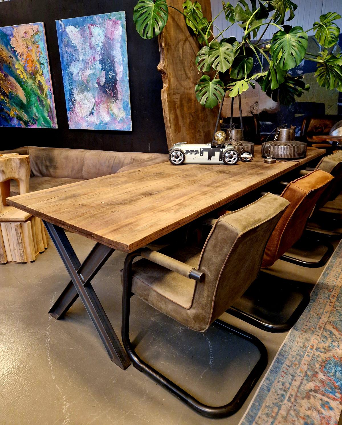 Oud geleefde teakhouten tafel | Woodindustries