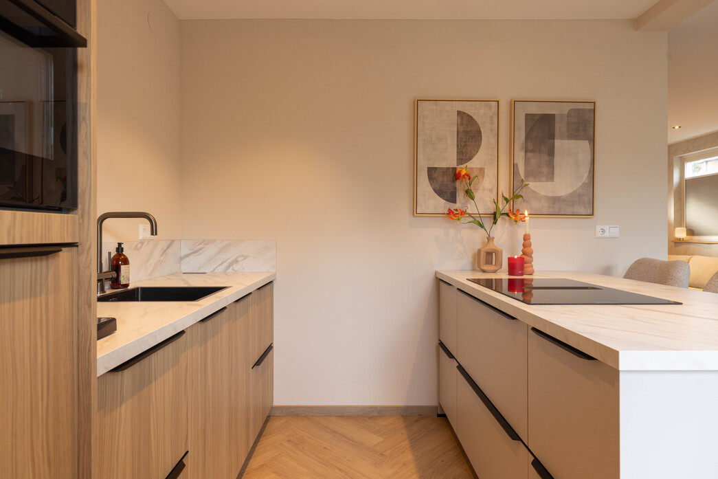 Japandi-woonkeuken in Bergschenhoek | Keukenspecialisten.nl