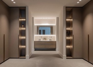 Waar slimme opbergruimte in een chic jasje komt - DecoLegno