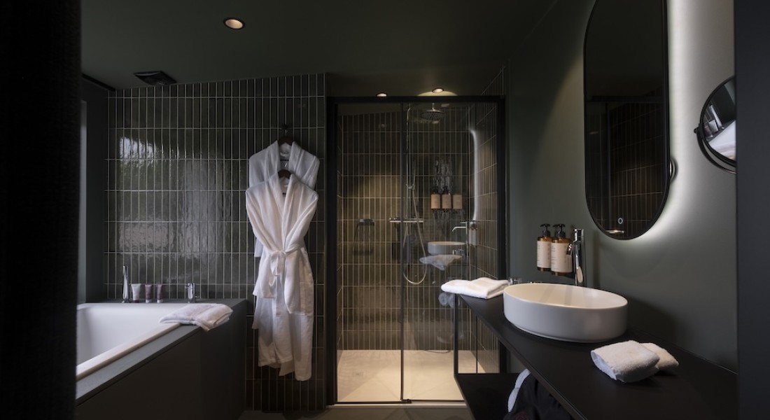 Douchevloeren van LAUFEN: voor elke badkamer een passende oplossing