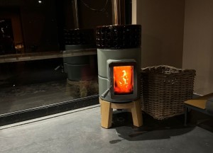 RoundStack 1st size wood, een keramisch designstatement