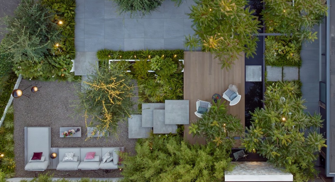 Een groene oase in de stad: Project Knops Tuindesign