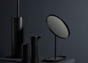 Tijdloos zwart in de badkamer - Etagon