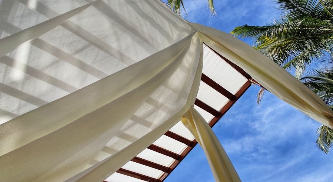 Onder de parasol ontstaat een nieuw buitenleven