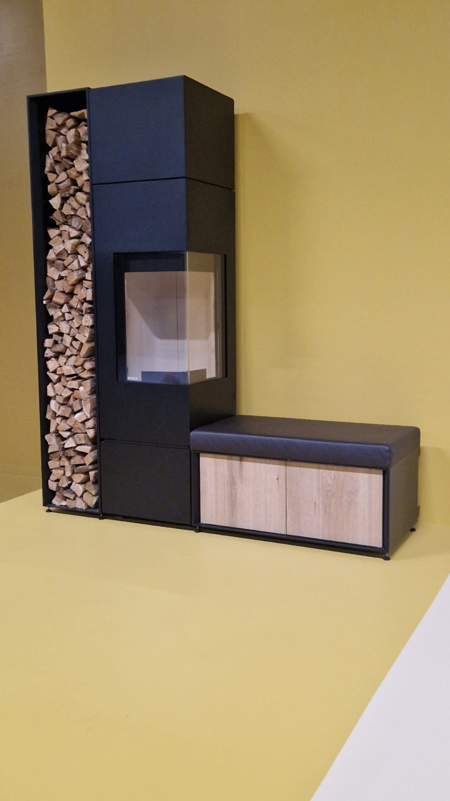 RIKA houtkachel met meubel