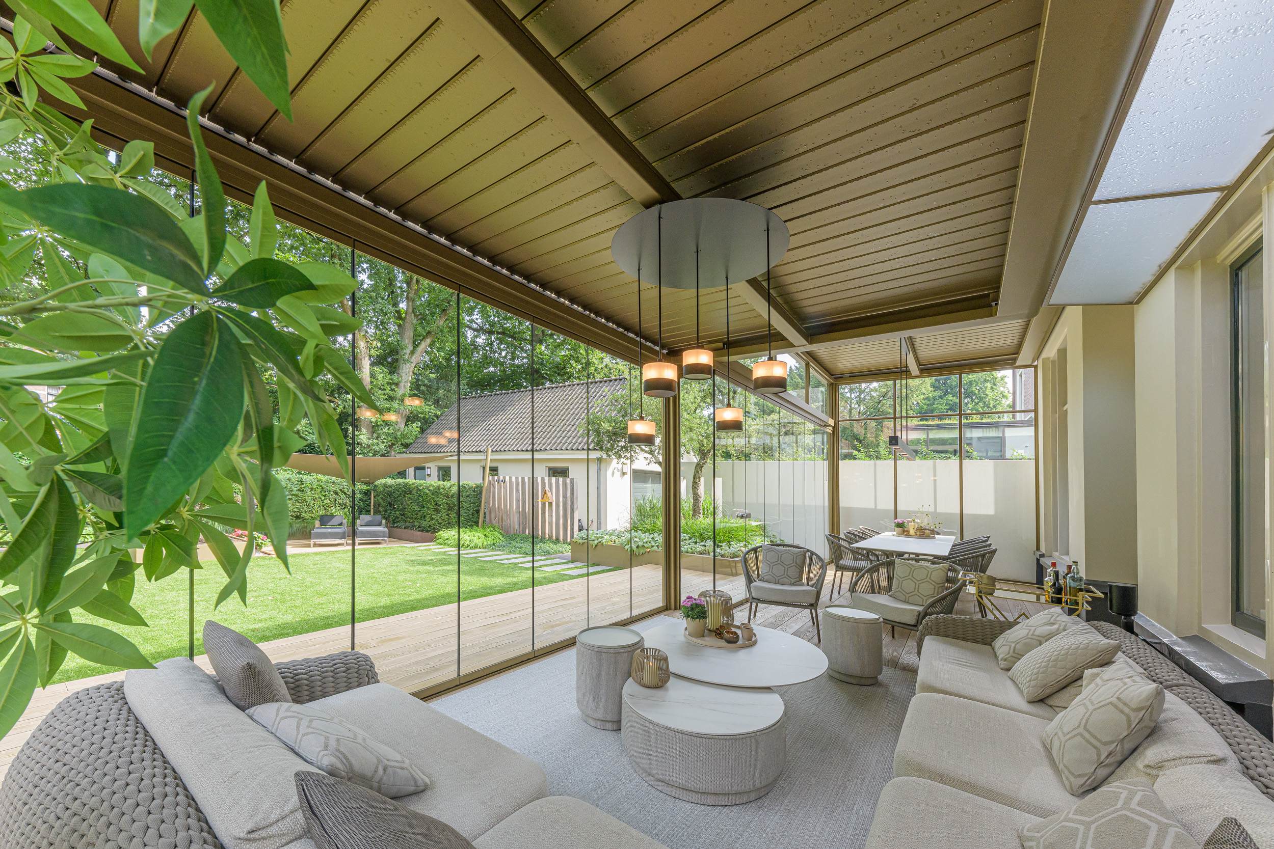 Glazen wandsystemen | Metalura