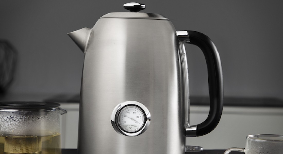 Retro waterkoker voor verschillende temperaturen thee