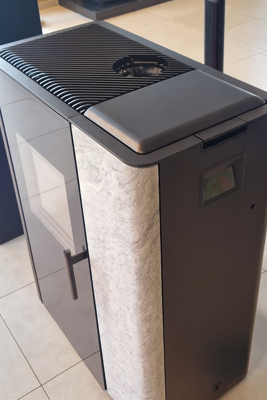 Hout of pellets? Bij deze RIKA hoef je niet meer te kiezen