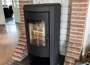 Zwarte speksteen - RIKA